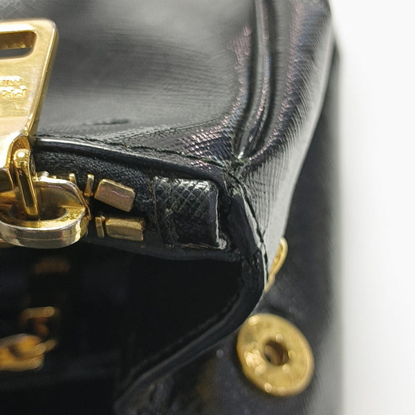 Galleria Medium Calfskin Black