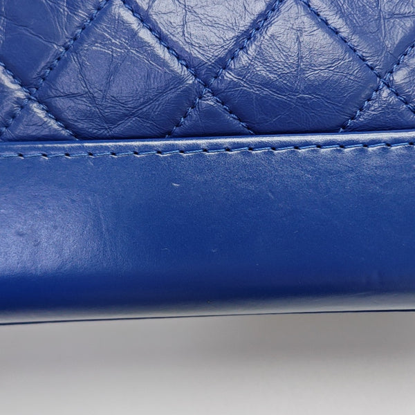 GABRIELLE Small Quilted Calfskin Blue