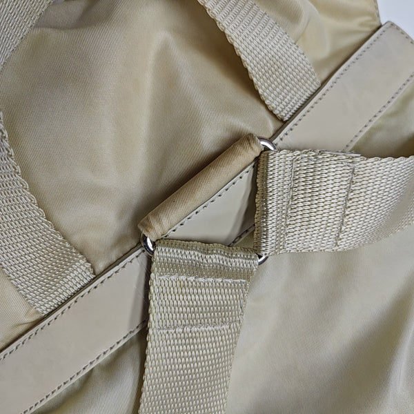 Re-Nylon Medium Nylon Beige