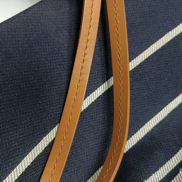 Canvas Blue