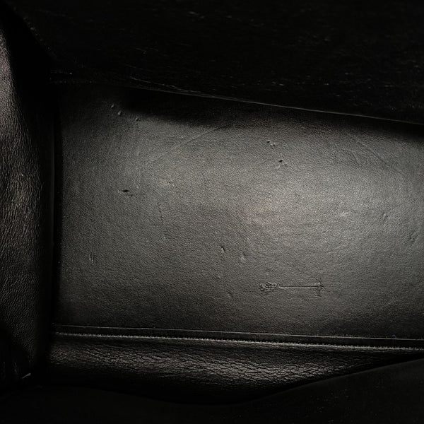 TRAPEZE Medium Calfskin Black