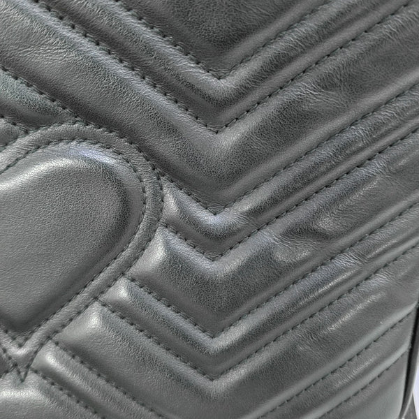 GG Marmont Medium Quilted Calfskin Black