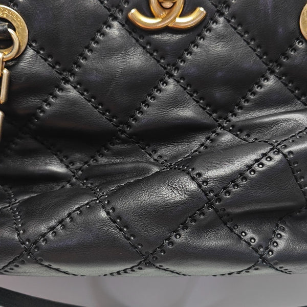 Quilted Calfskin Tote Bag Black