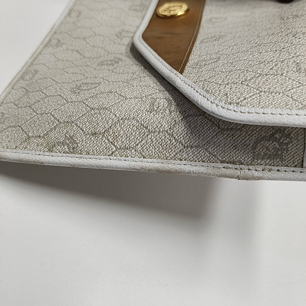 Coated Canvas White