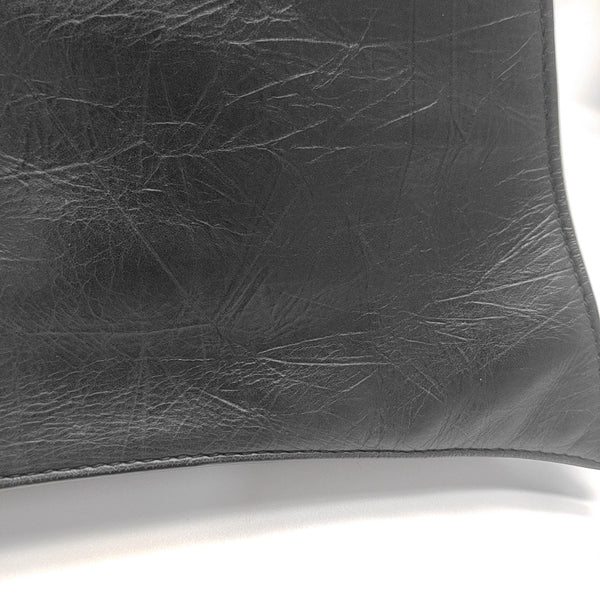 Crush Medium Calfskin Black