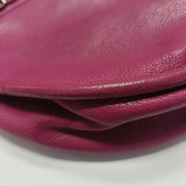 Heritage Medium Calfskin Red