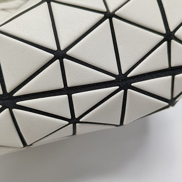 Special Material Tote Bag White