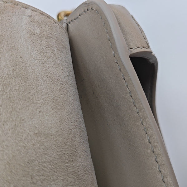 Bobby Medium Calfskin Beige