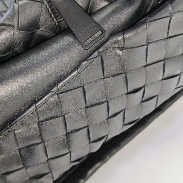 Calfskin Backpack Medium Black