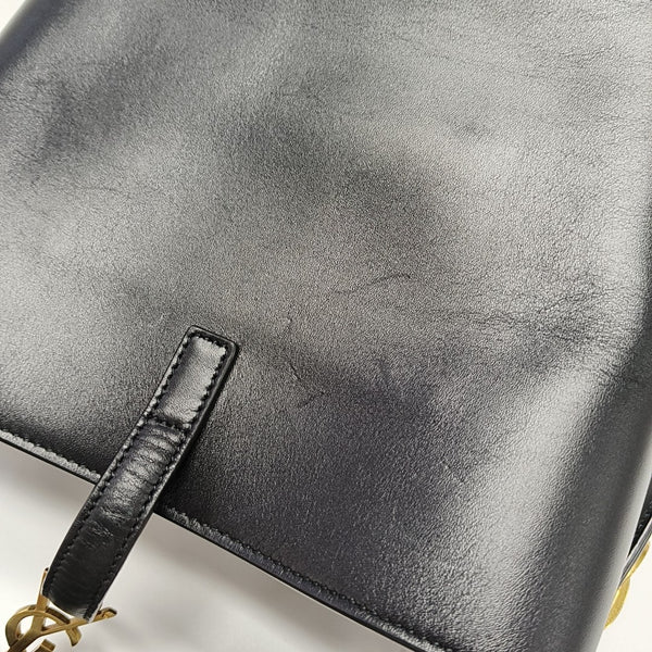 LE 37 Small Calfskin Black