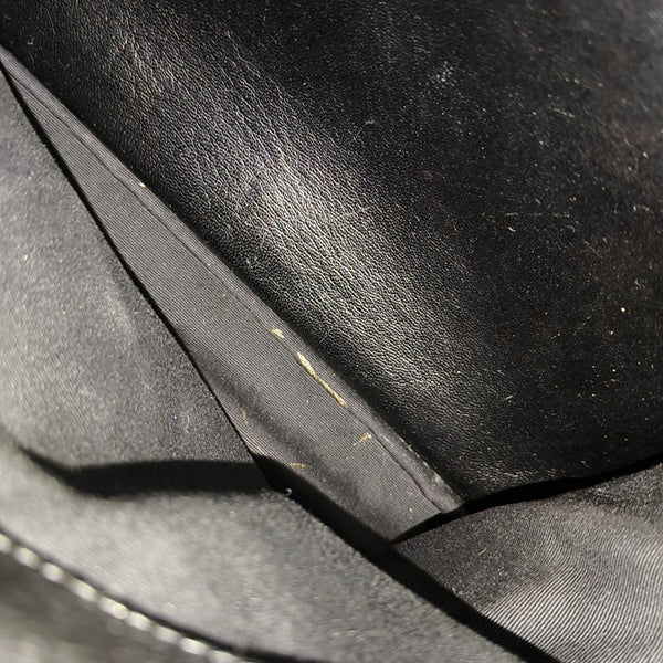 COLLEGE Large Chevron Lambskin Black
