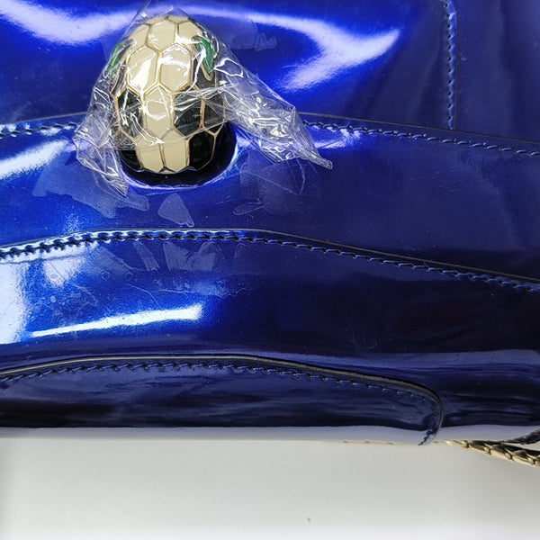 SERPENTI FOREVER Medium Patent Leather Blue