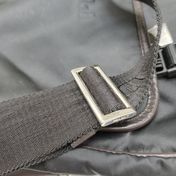 Vela Messenger Bag Nylon Black