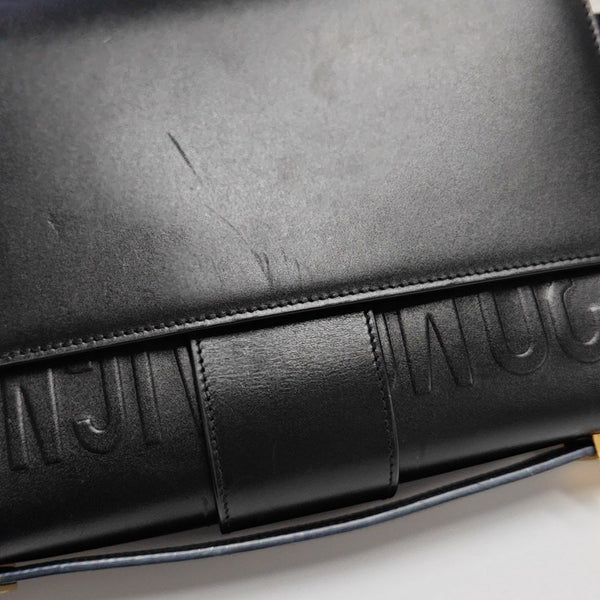 30 Montaigne Calfskin Black