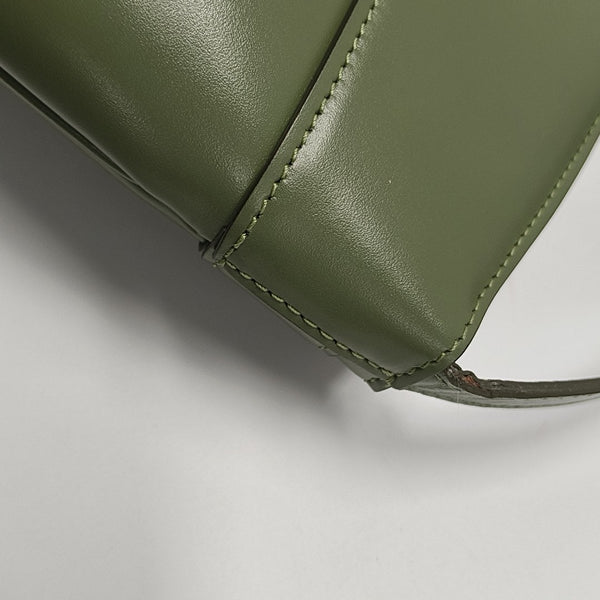 CRÉCY Calfskin Green