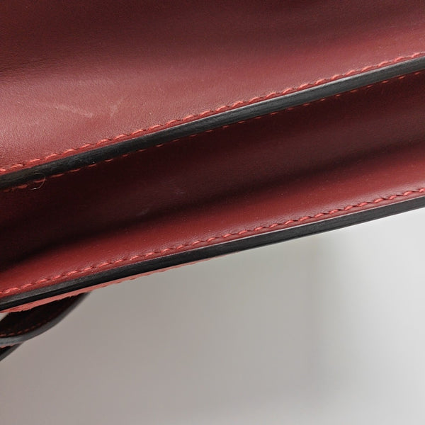 Roulis Suede Red