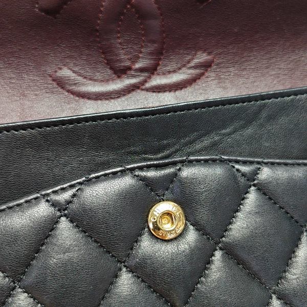 CLASSIC FLAP Medium Quilted Lambskin Black