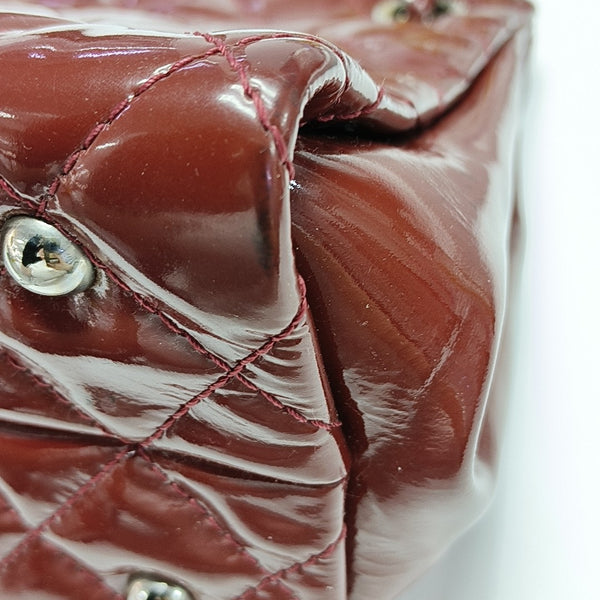 Quilted Calfskin Tote Bag Red