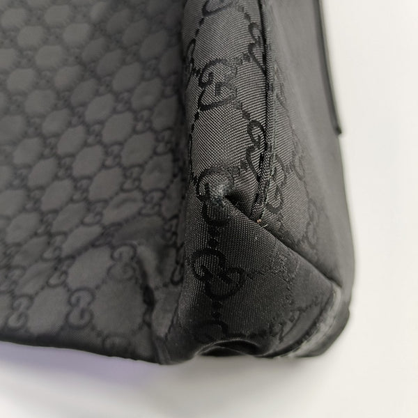 Monogram Canvas Black