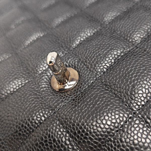 Quilted Grained Calfskin Shoulder Bag Large Black