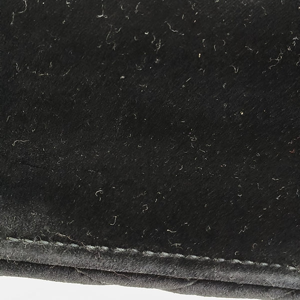 Authenticated pre-owned GG Marmont Medium Quilted Velvet Black - Shoulder Bag at Looply