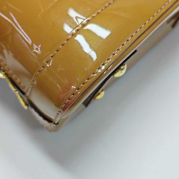 ALMA BB Patent Leather Beige