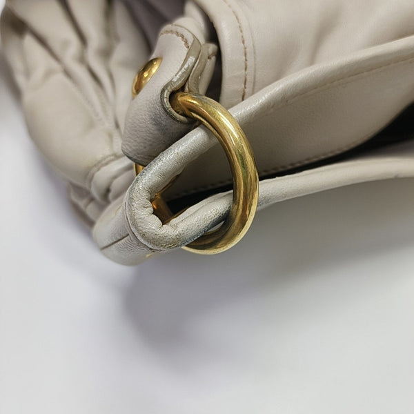Miu Coffer Quilted Lambskin Beige
