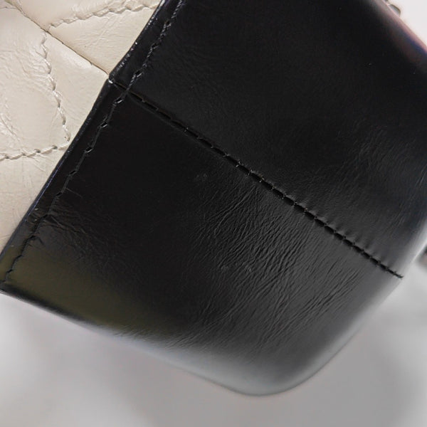 GABRIELLE Medium Quilted Calfskin White