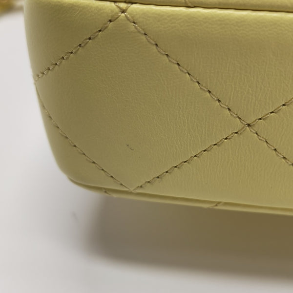 Quilted Lambskin Shoulder Bag Yellow