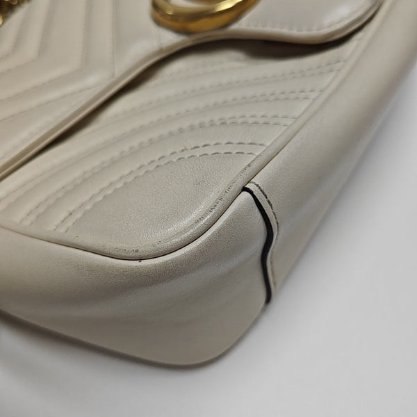 GG Marmont Medium Quilted Calfskin White
