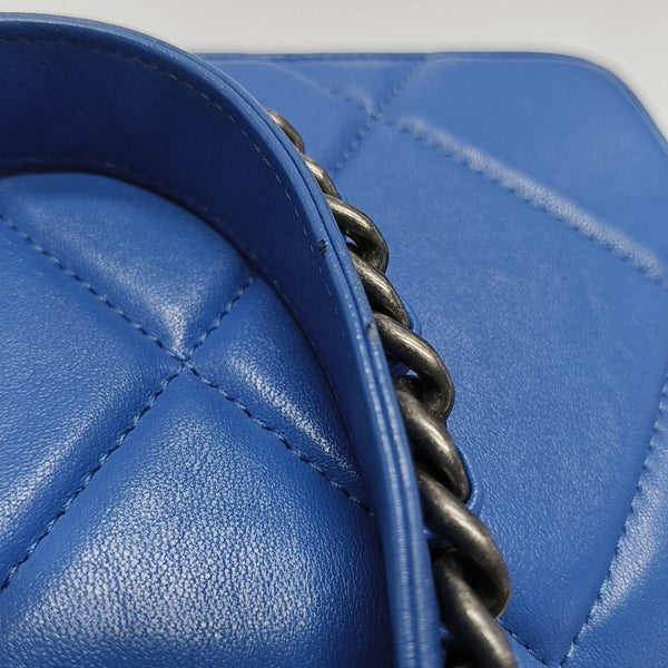 CHANEL 19 WOC Quilted Lambskin Blue