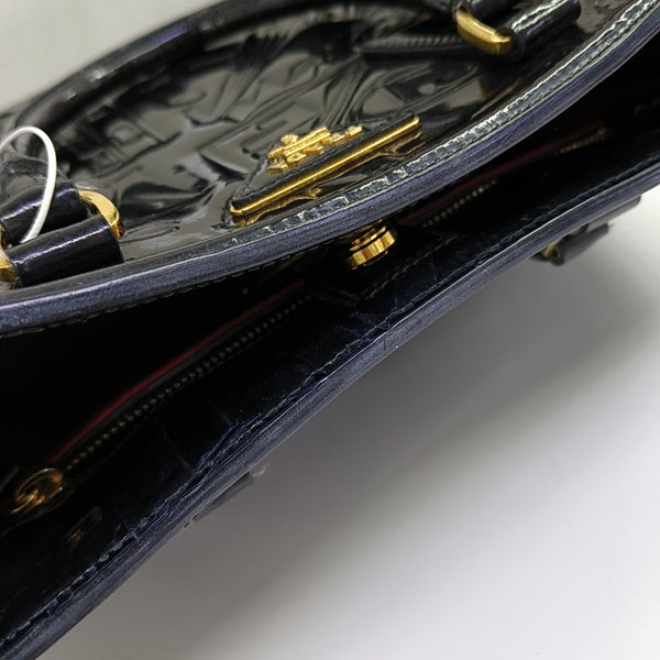 Calfskin Shoulder Bag Black