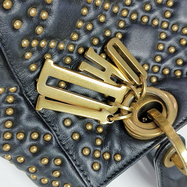 Lady Dior Medium Cannage Lambskin Black