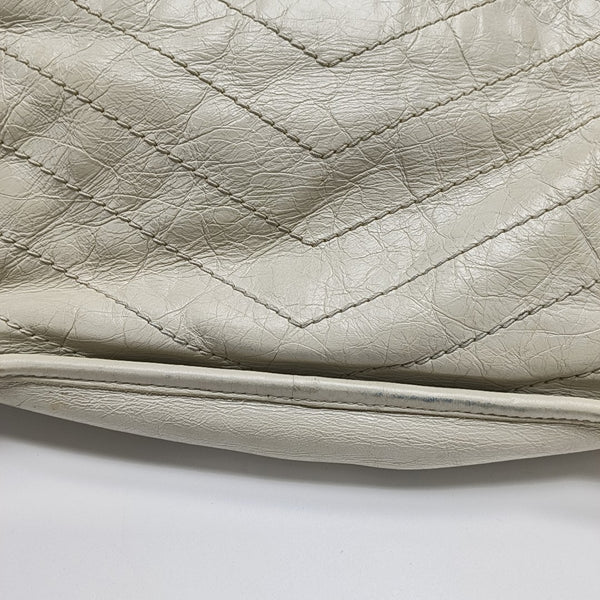 NIKI Medium Chevron Calfskin White