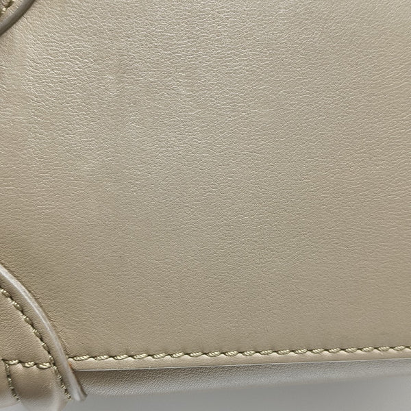 LUGGAGE Calfskin Brown