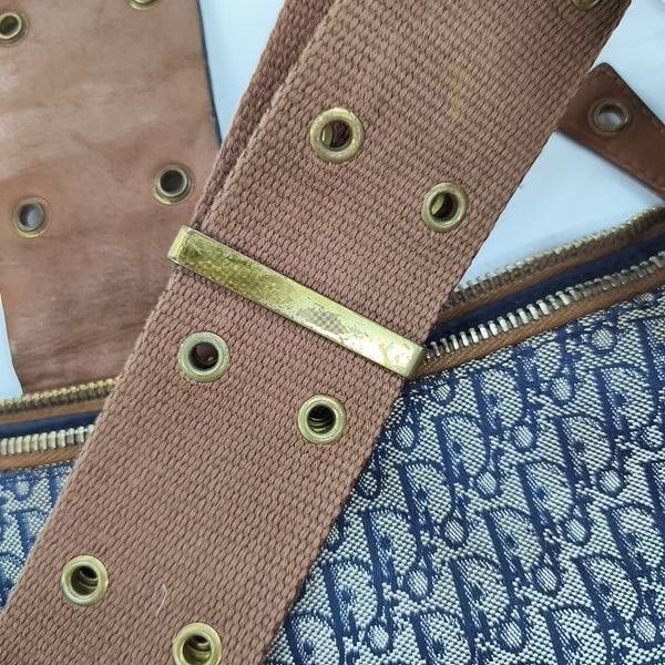 Street Chic Canvas Blue