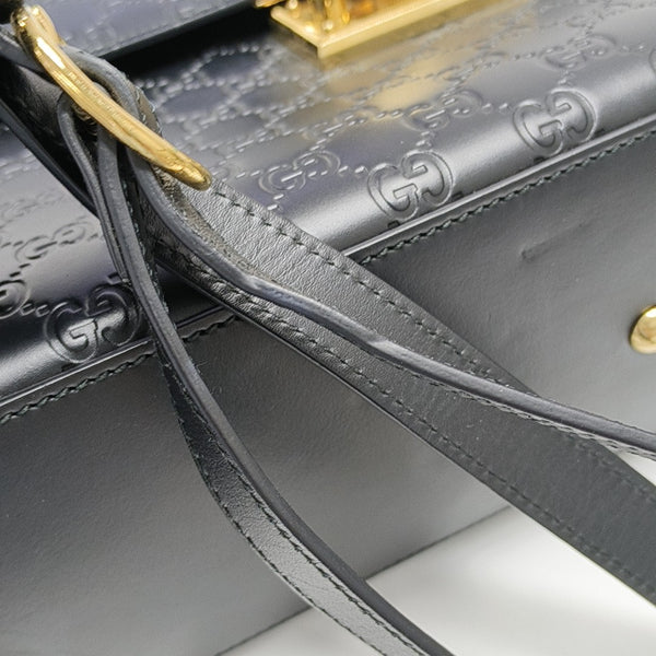 Padlock Medium Monogram Calfskin Black
