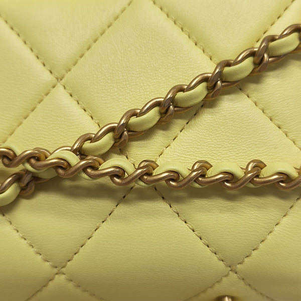 Quilted Lambskin Shoulder Bag Yellow