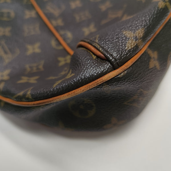 VINTAGE THAMES GM Monogram Coated Canvas Brown