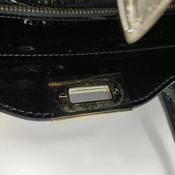 Rockstud Calfskin Black