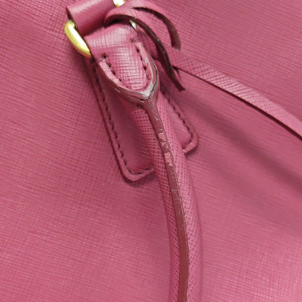 Galleria Medium Saffiano Calfskin Red