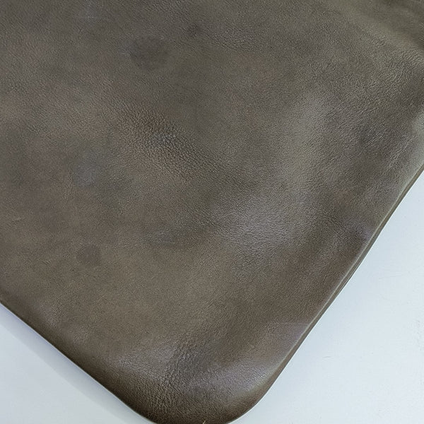 LUXURY LINE Quilted Calfskin Gray