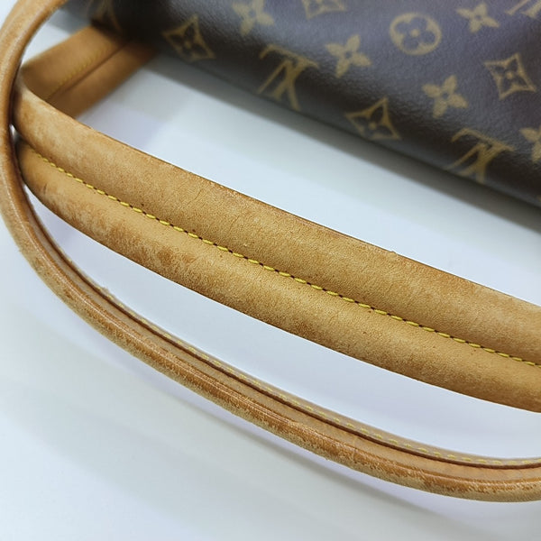 Lona Estampada Monogram BEVERLY Marrón