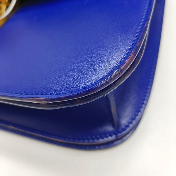 Authenticated pre-owned CLASSIC BOX Medium Calfskin Blue - Shoulder Bag at Looply