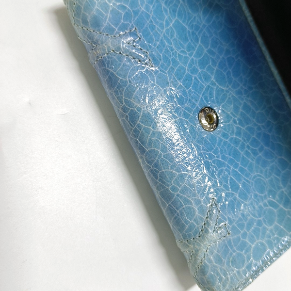 Authenticated pre-owned Diorama Calfskin Blue Wallet - Wallet at Looply