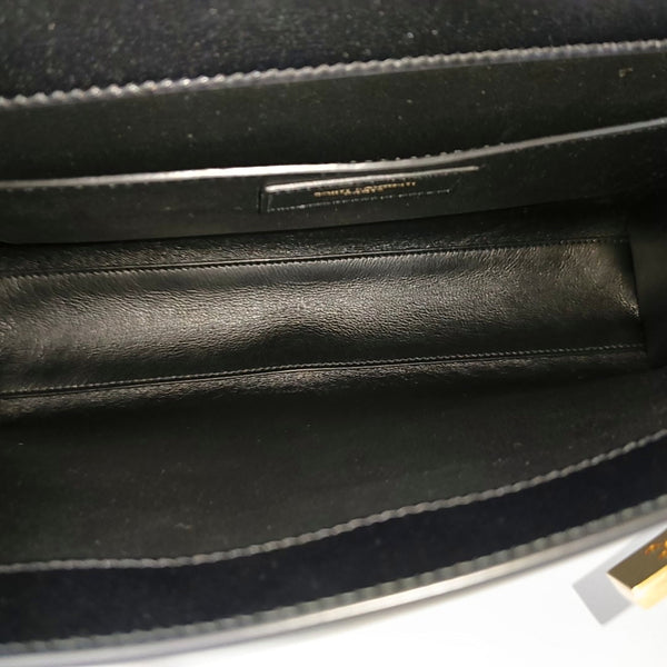 MANHATTAN Medium Calfskin Black