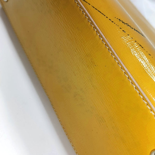 Authenticated pre-owned 2 Jours Small Calfskin Yellow - Shoulder Bag at Looply