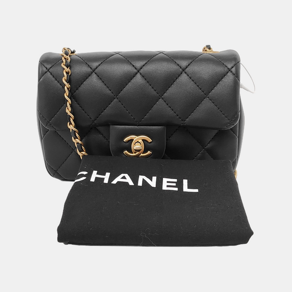 Authenticated pre-owned Classic Flap Small Quilted Lambskin Black - Shoulder Bag at Looply