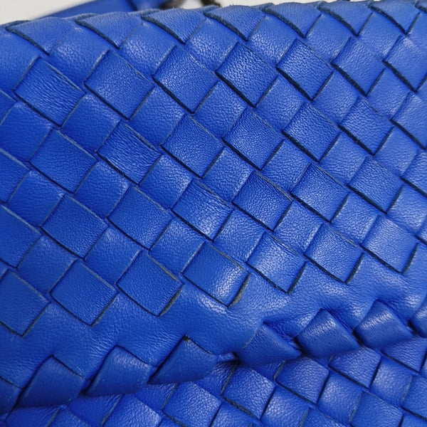Messenger Mini Lambskin Blue