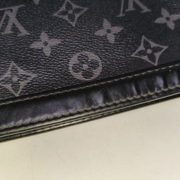 Pochette Voyag MM Monogram Coated Canvas Black